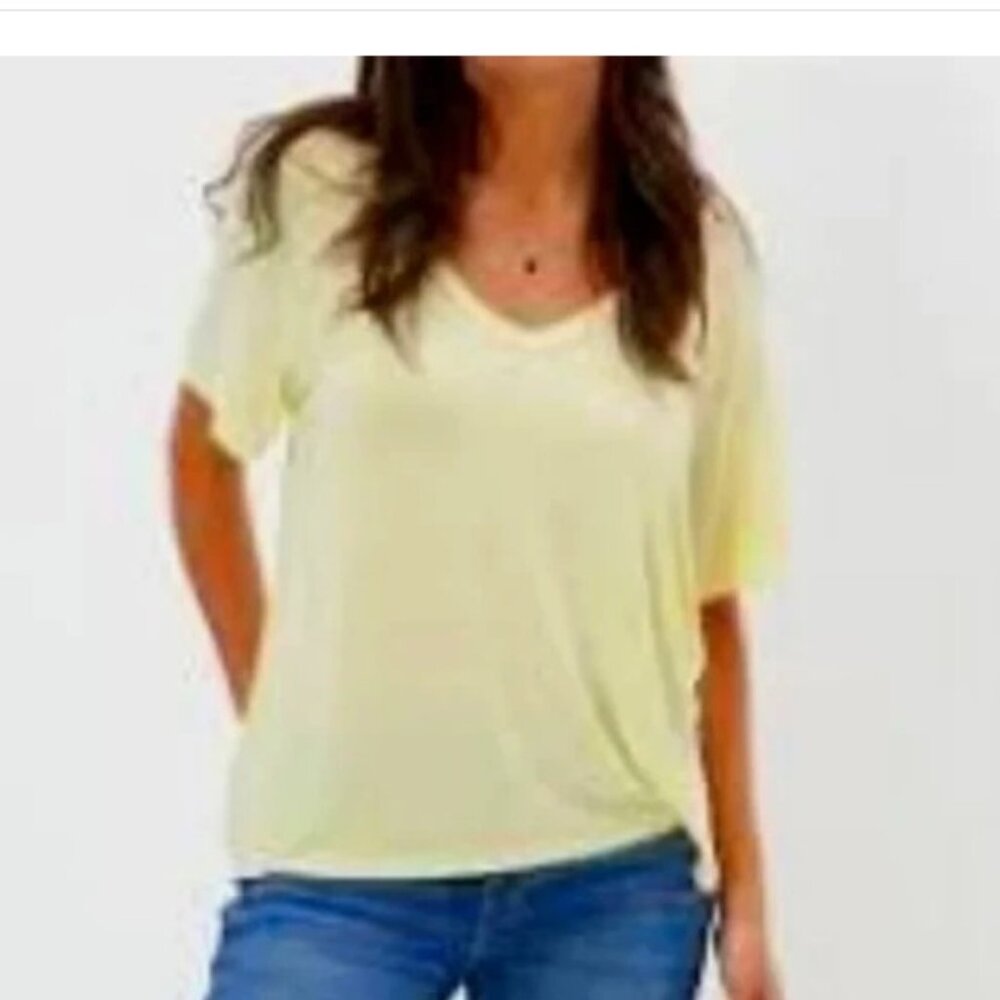 American Eagle Soft & Sexy Yellow Short Sleeve Tee ** Large ** EUC !!